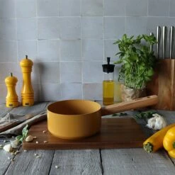 Casserole Ector Induction Aluminium Revêtu Manche En Bois 16 Cm Jaune 8 Casserole Ector Induction Aluminium Revêtu Manche En Bois 16 Cm Jaune -Casserole & Saveurs Magasin 108002 3 1 Casserole Ector induction aluminium revetu manche en bois 16 cm jaune Ogo