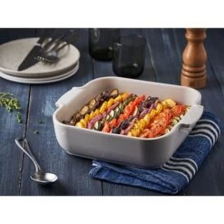 Peugeot Plat Four Carré Céramique écru 28 Cm -Casserole & Saveurs Magasin 201183 2 2 Plat four carre ceramique ecru 28 cm Peugeot