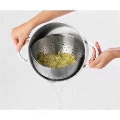 Devant -Casserole & Saveurs Magasin 273095 1 4 Faitout inox 24 cm avec panier passoire rotatif et couvercle en verre 6 7 L Mathon