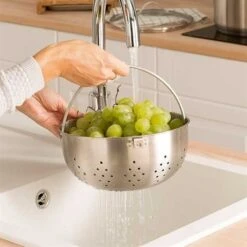 Faitout Inox 24 Cm Avec Panier Passoire Rotatif Et Couvercle En Verre 6,7 L -Casserole & Saveurs Magasin 273095 2 4 Faitout inox 24 cm avec panier passoire rotatif et couvercle en verre 6 7 L Mathon