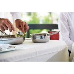 Lot 3 Casseroles Inox Castel'Pro 16,18 Et 20 Cm 6 Lot 3 Casseroles Inox Castel'Pro 16,18 Et 20 Cm -Casserole & Saveurs Magasin 274900 2 1 Lot 3 casseroles inox Castel Pro 16 18 et 20 cm Cristel