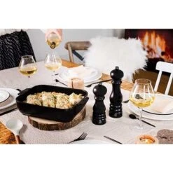 Peugeot Plat à Four Céramique Appolia Rectangulaire Noir Mat 36 Cm -Casserole & Saveurs Magasin 301367 3 2 Plat a four ceramique Appolia rectangulaire noir mat 36 cm Peugeot