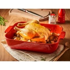 Peugeot Set 2 Petits Plats à Four Rouge Céramique 21 Et 25cm -Casserole & Saveurs Magasin 309023 2 2 Set 2 petits plats a four rouge ceramique 21 et 25cm Peugeot