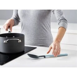 Joseph Joseph Set De 4 Ustensiles Support Placard -Casserole & Saveurs Magasin 613017 2 1 Set de 4 ustensiles support placard Joseph Joseph